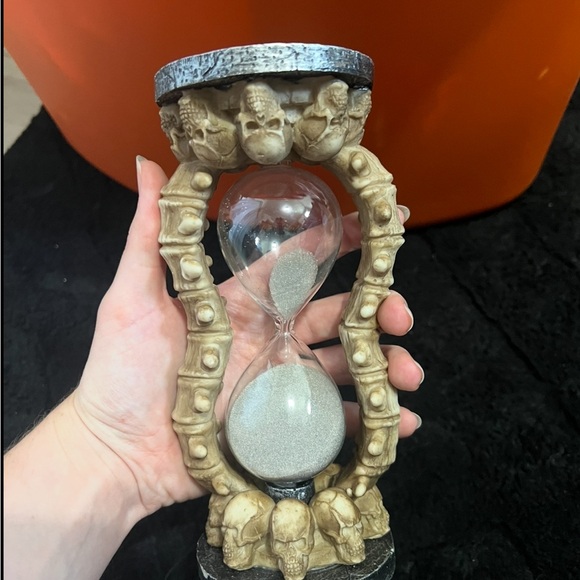 Other - Skull Hourglass with Sand Timer